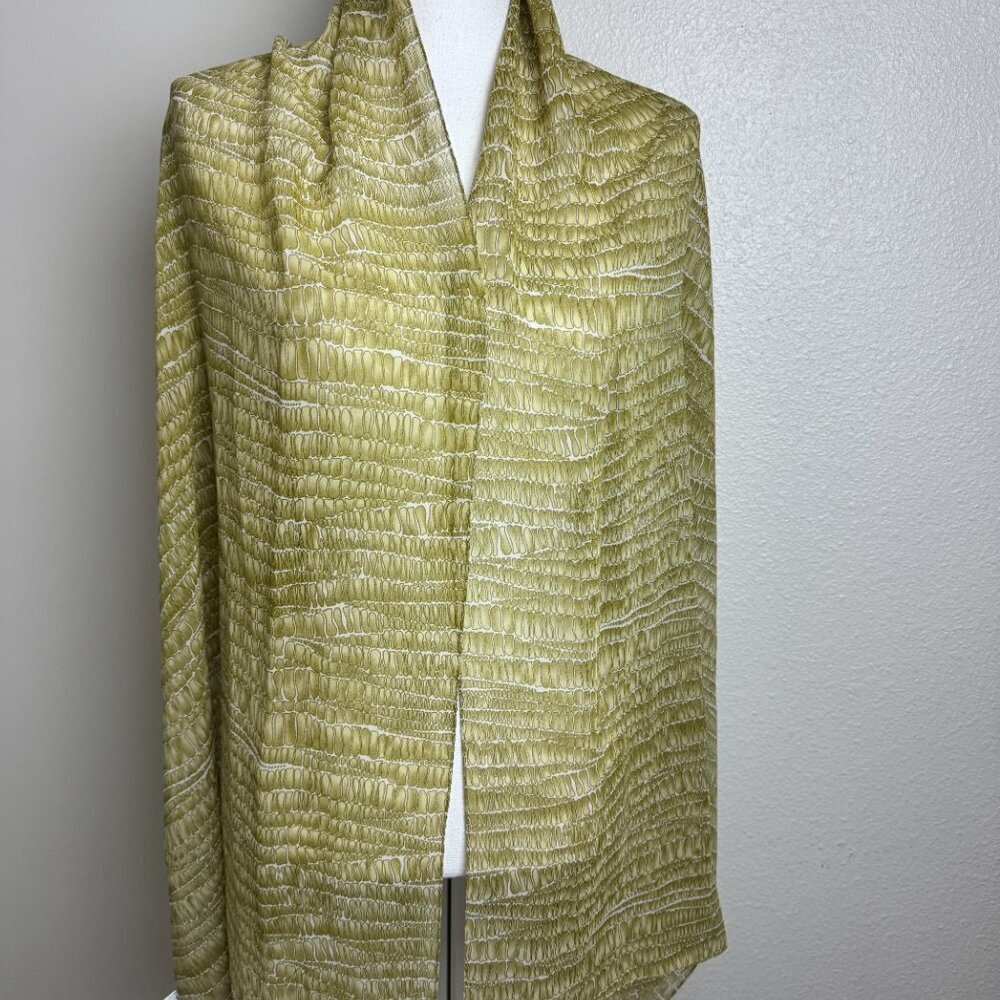 Vintage EMANUEL Ungaro 100% Silk Scarf - Picture 6 of 6
